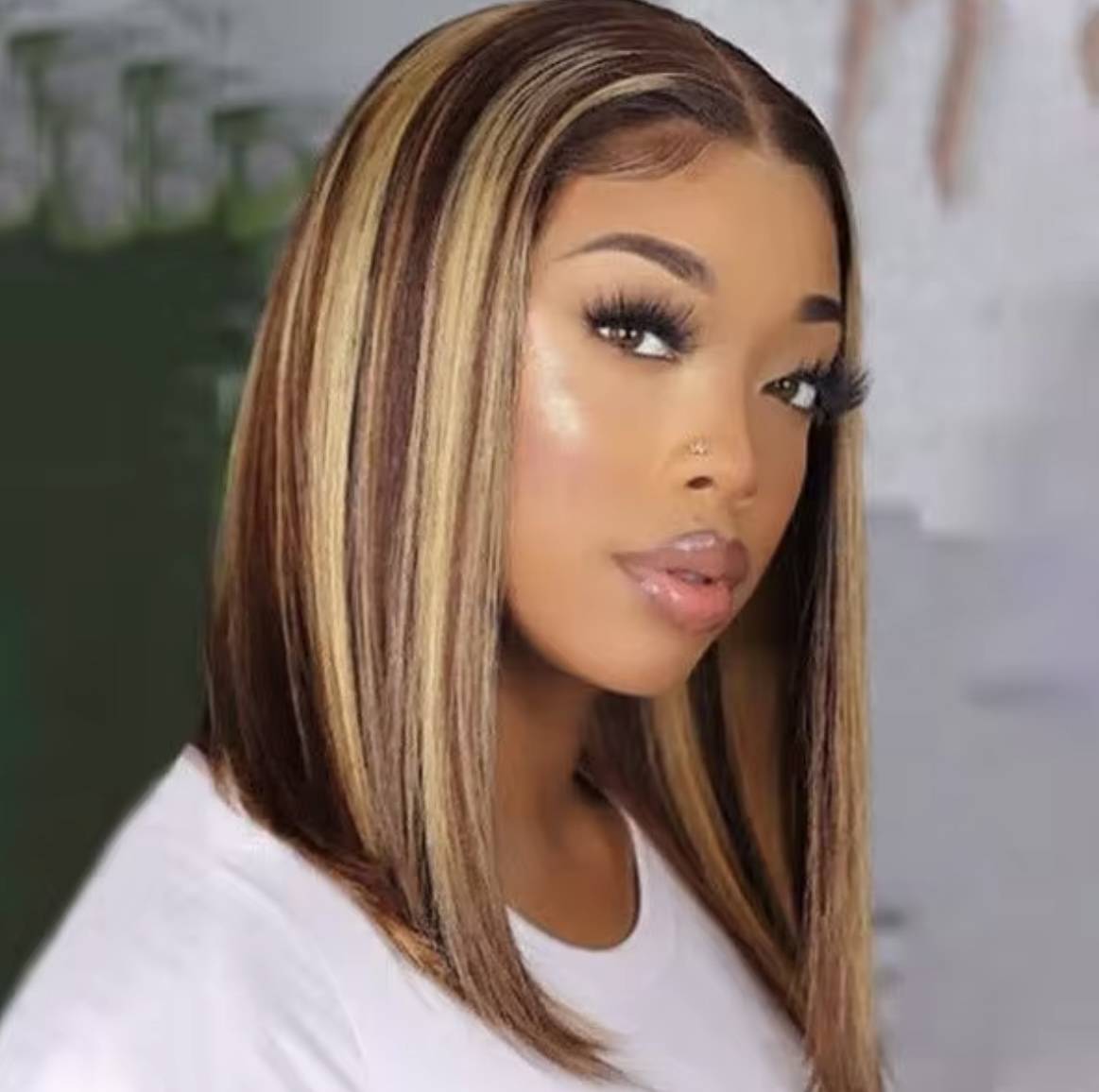 Sunlight & Lace Honeycomb Bob